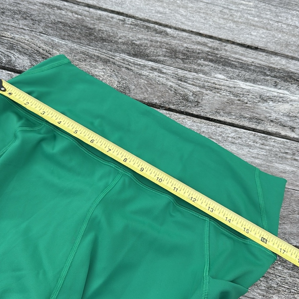 Lululemon Wunder Train High-Rise Tight Pockets 25" Raceway Green size 14 NWT - Picture 4 of 7